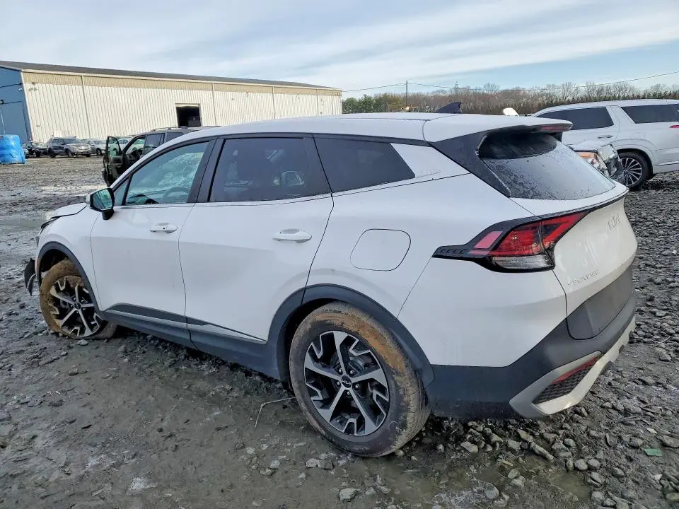 2023 KIA SPORTAGE EX  