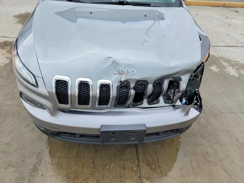 2015 JEEP CHEROKEE SPORT  