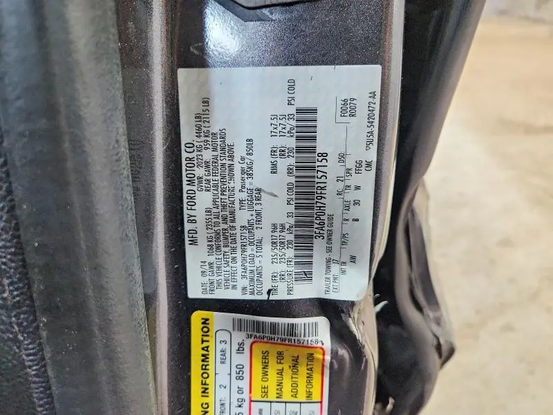 2015 FORD FUSION SE  
