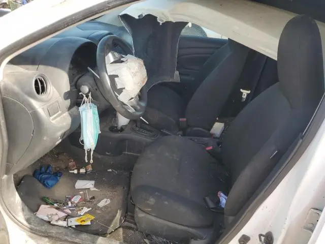 2015 NISSAN VERSA S  