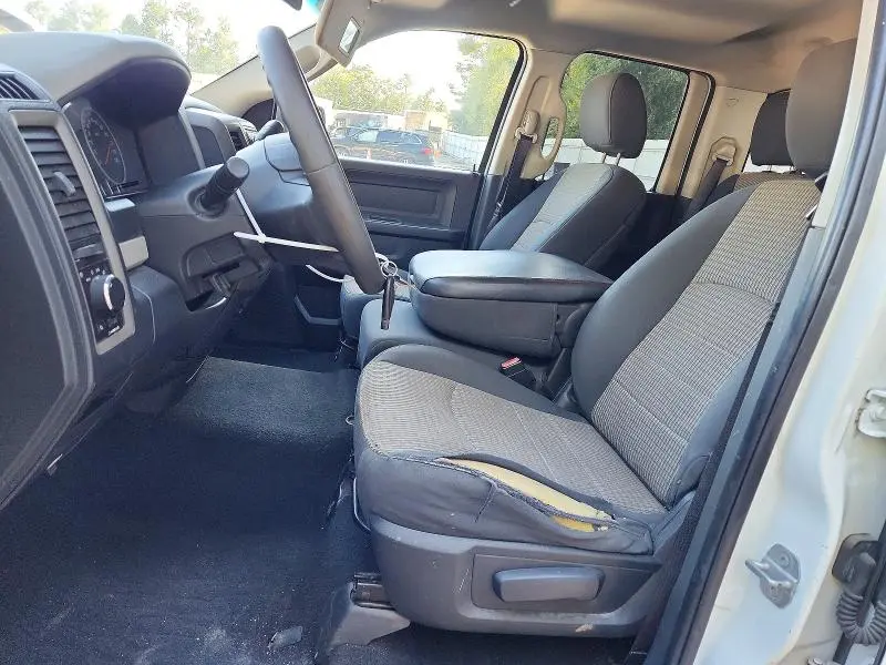 2012 DODGE RAM 1500 ST  