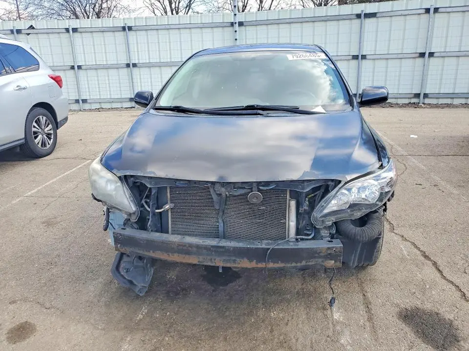 2013 TOYOTA COROLLA S  