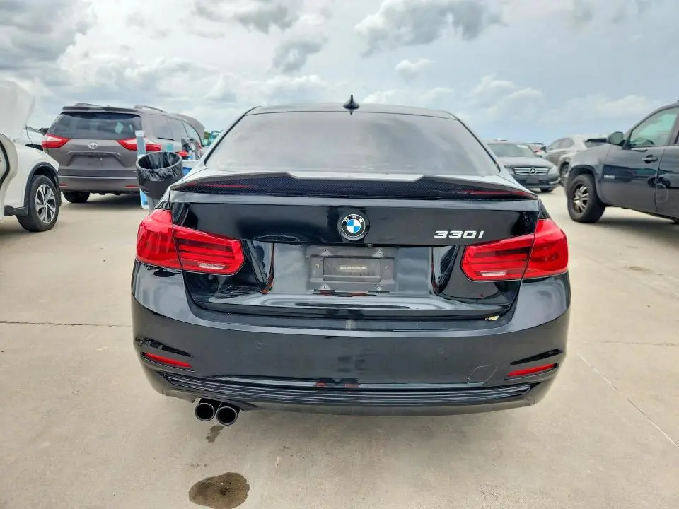 2017 BMW 330 I  