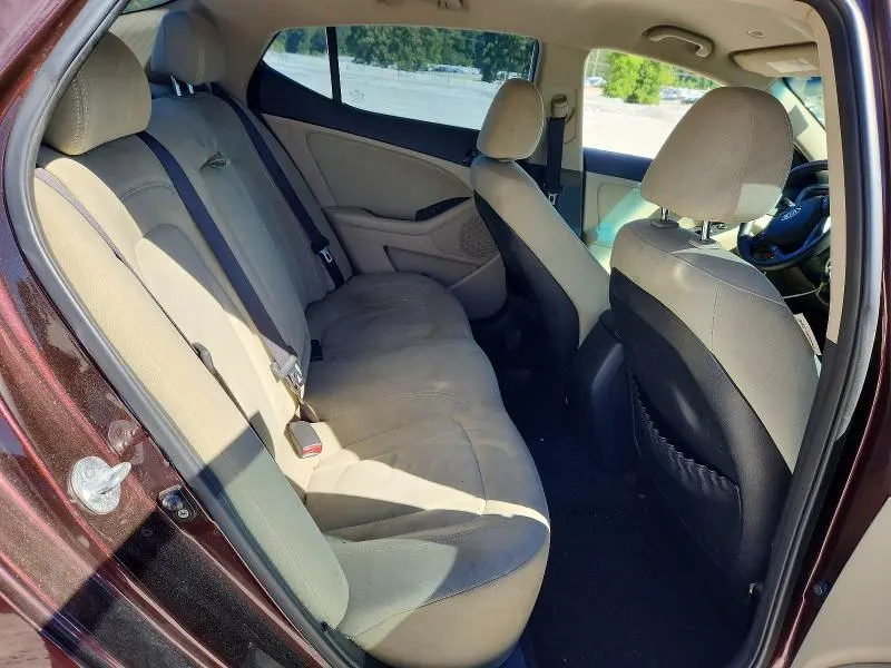 2011 KIA OPTIMA LX  