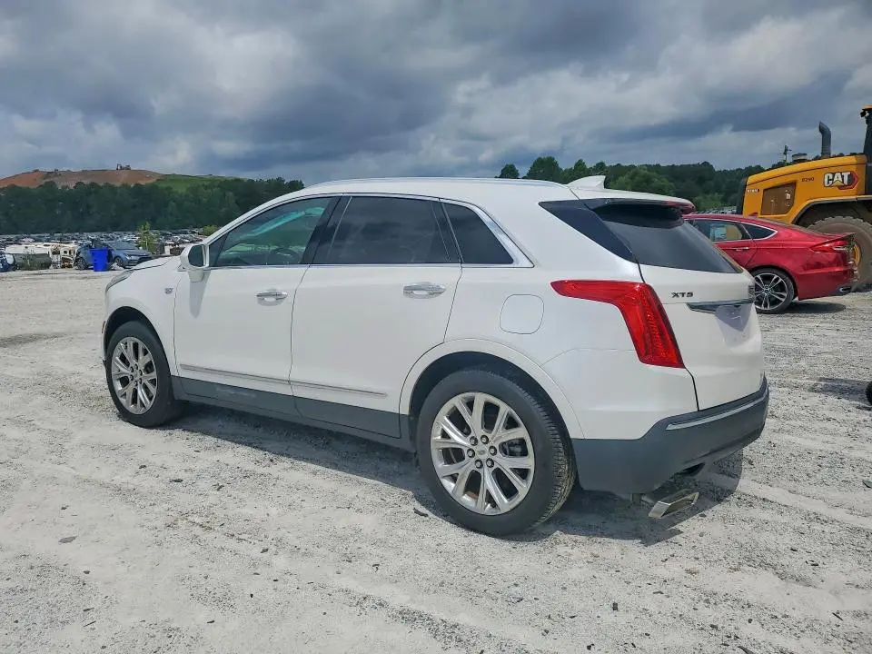 2019 CADILLAC XT5 LUXURY  