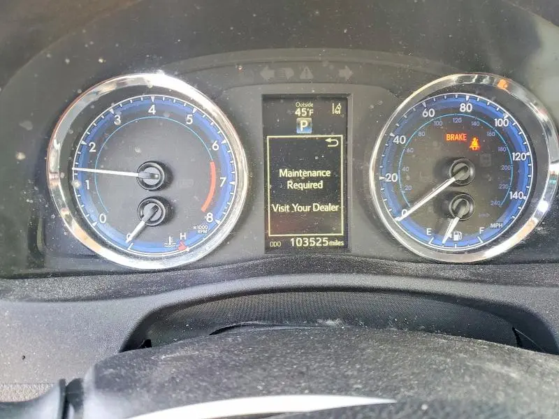 2019 TOYOTA COROLLA SE  