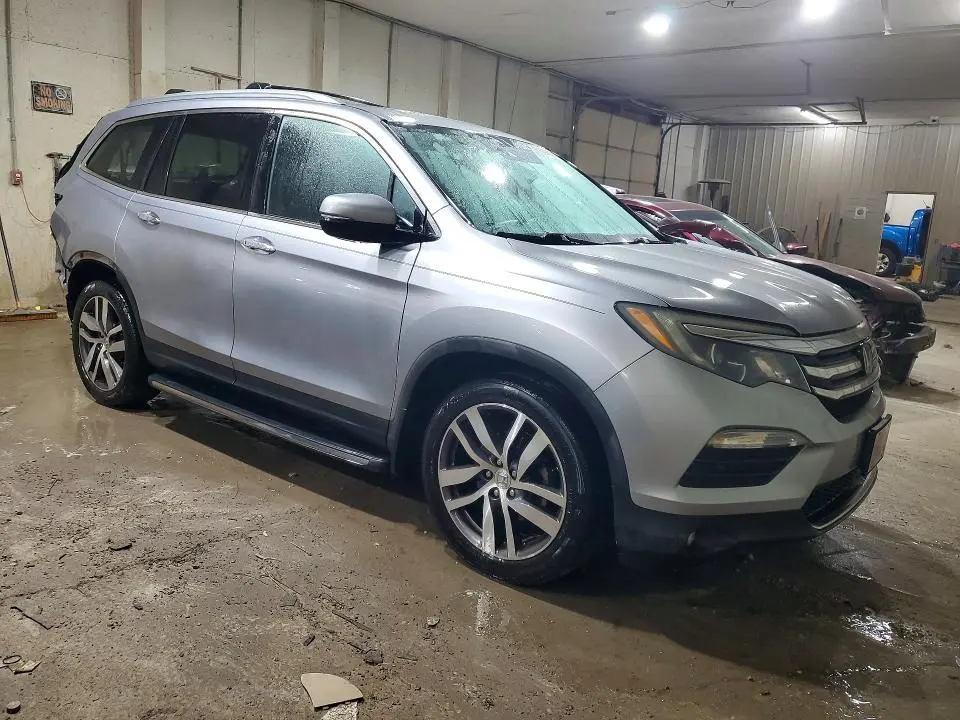 2016 HONDA PILOT ELITE  