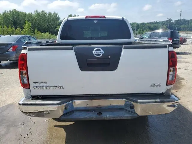 2011 NISSAN FRONTIER S  