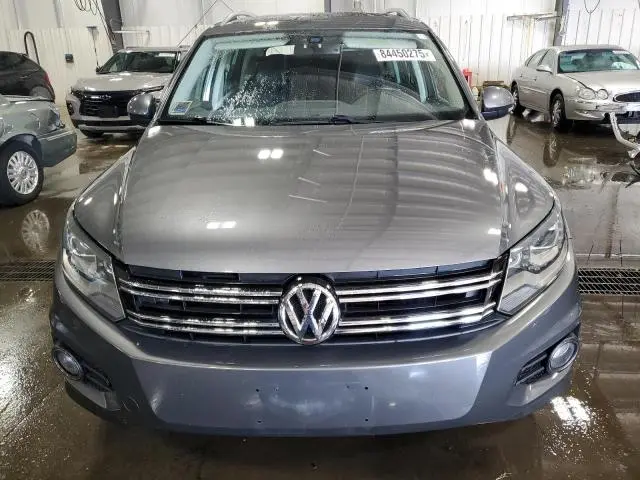 2016 VOLKSWAGEN TIGUAN S  