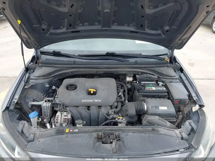 2018 HYUNDAI ELANTRA SE