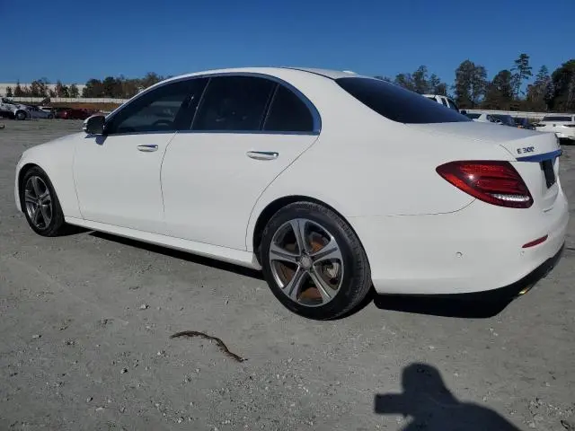 2017 MERCEDES-BENZ E 300  