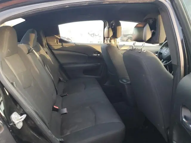 2013 DODGE AVENGER SE  