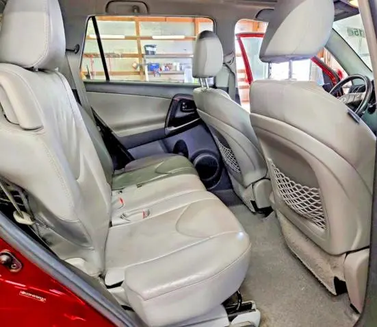 2012 TOYOTA RAV4 LIMITED  