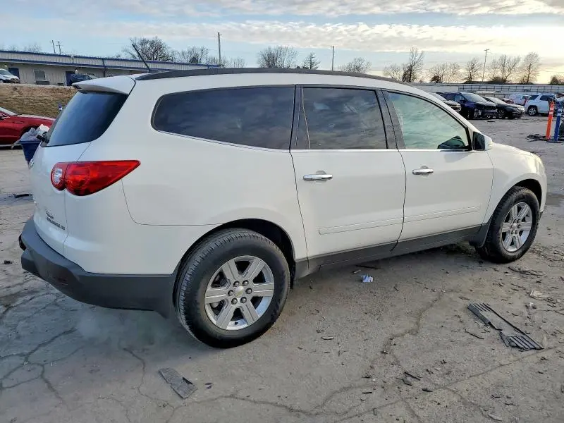 2012 CHEVROLET TRAVERSE LT  