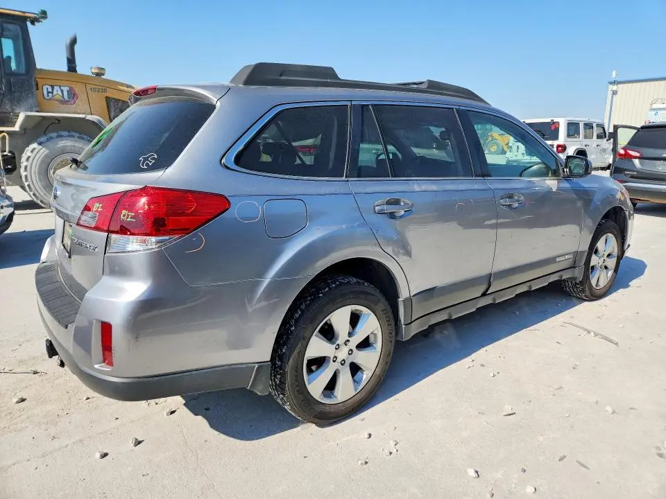 2011 SUBARU OUTBACK 2.5I PREMIUM  