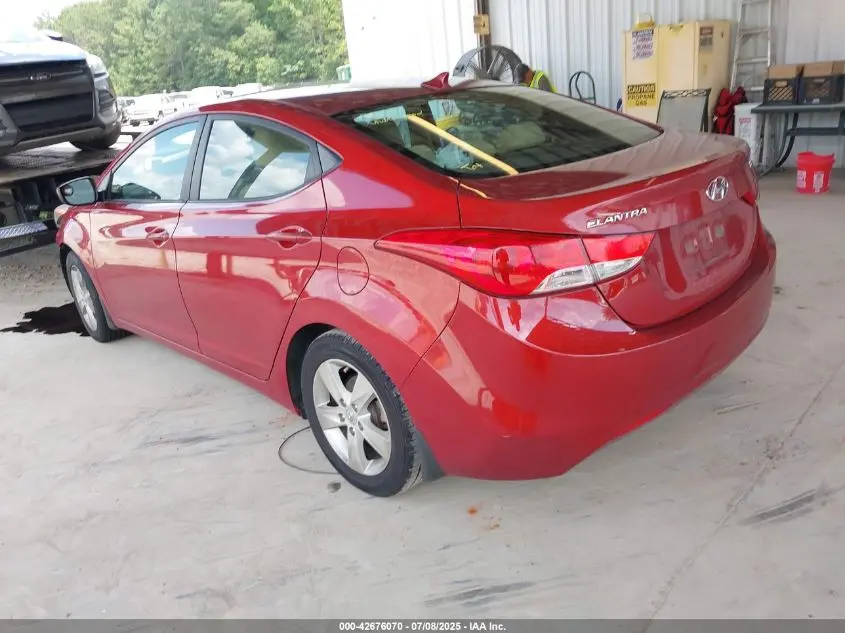2013 HYUNDAI ELANTRA GLS