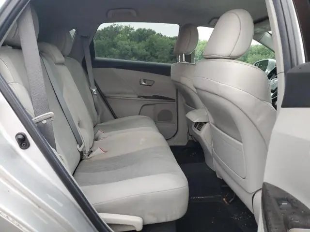 2013 TOYOTA VENZA LE  