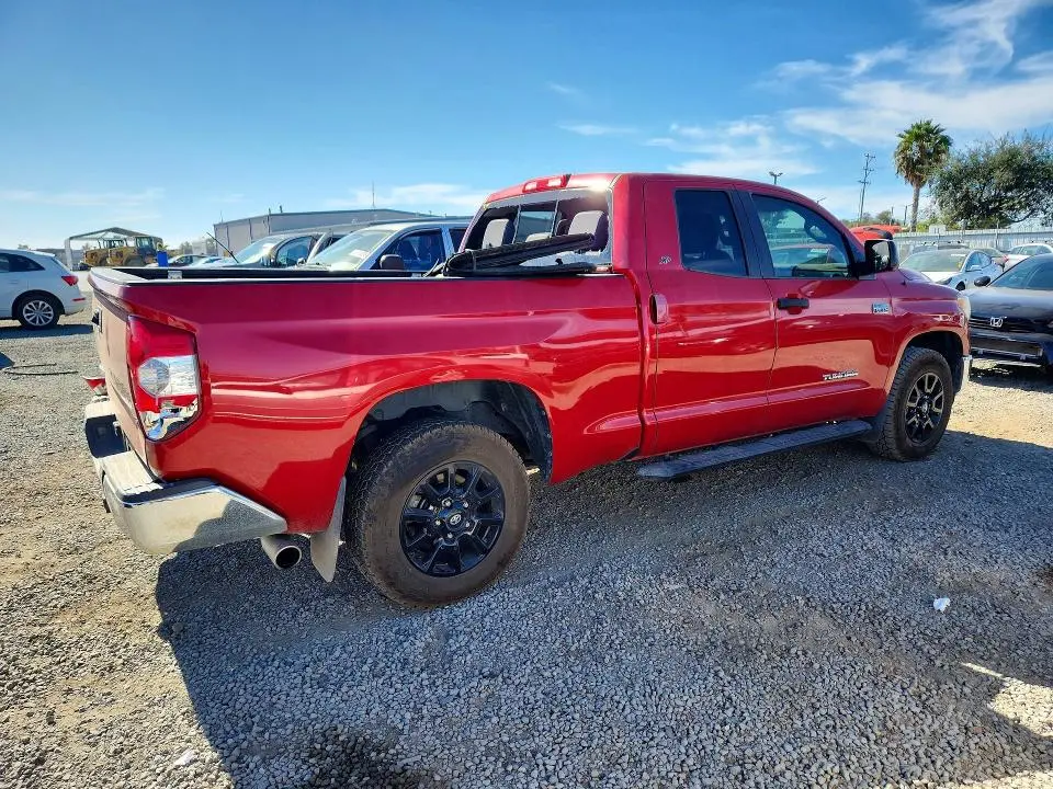 2016 TOYOTA TUNDRA SR5  