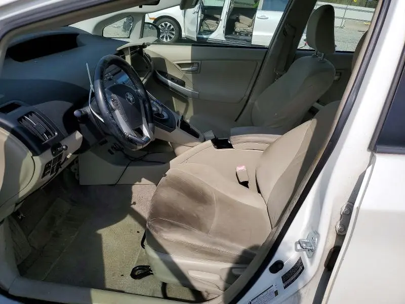 2010 TOYOTA PRIUS II  