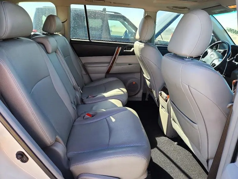 2012 TOYOTA HIGHLANDER LIMITED  