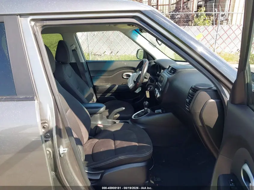 2017 KIA SOUL  