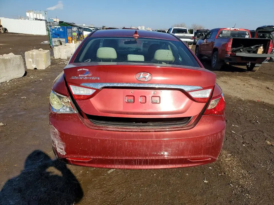 2011 HYUNDAI SONATA GLS  