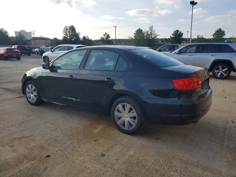 2012 VOLKSWAGEN JETTA SE  