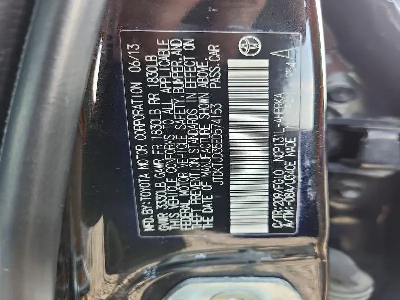 2014 TOYOTA YARIS 5-DOOR LE  