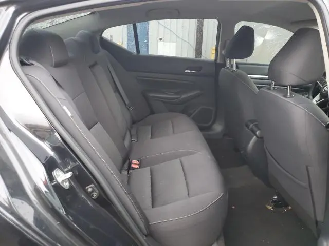 2022 NISSAN ALTIMA SV  