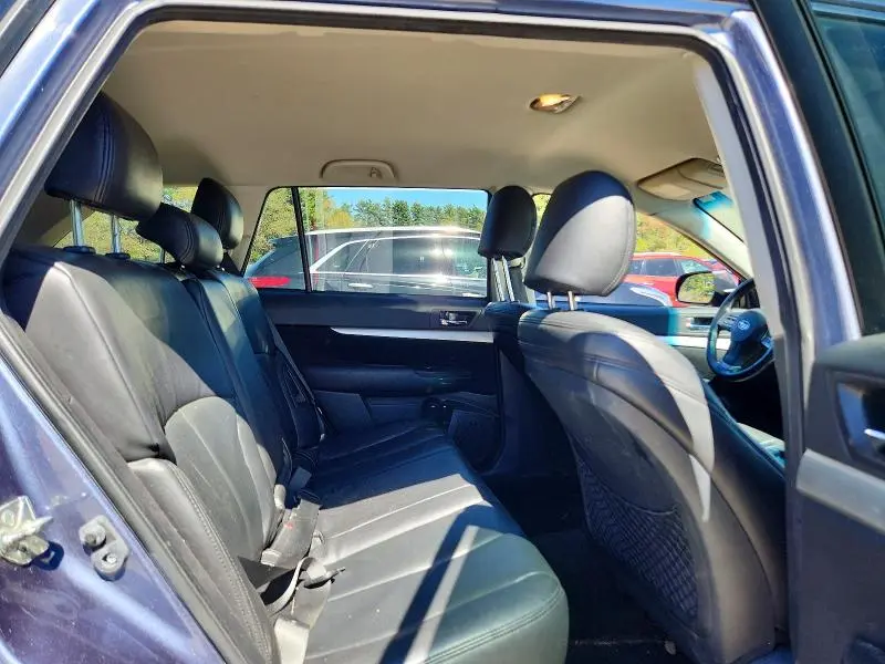 2013 SUBARU OUTBACK 2.5I PREMIUM  