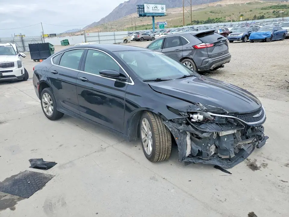 2016 CHRYSLER 200 C  