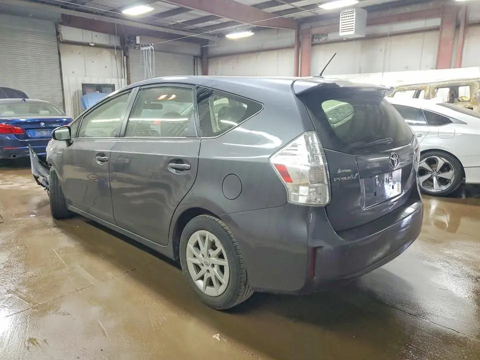 2012 TOYOTA PRIUS V TWO  