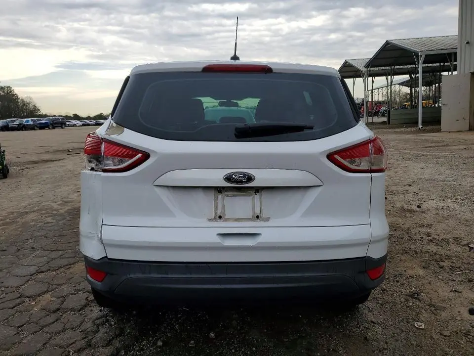 2016 FORD ESCAPE S  