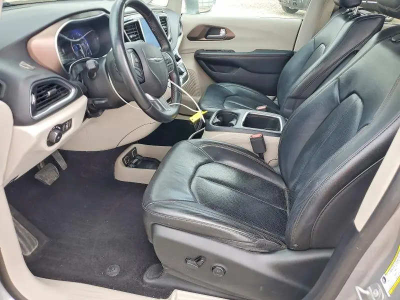 2017 CHRYSLER PACIFICA TOURING L PLUS  