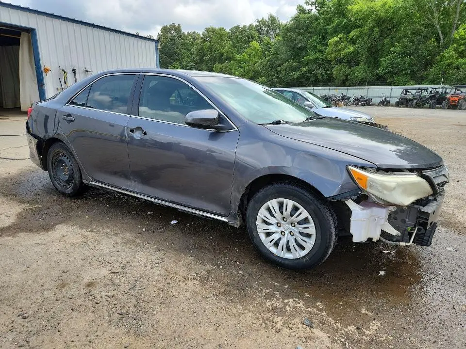 2012 TOYOTA CAMRY LE  