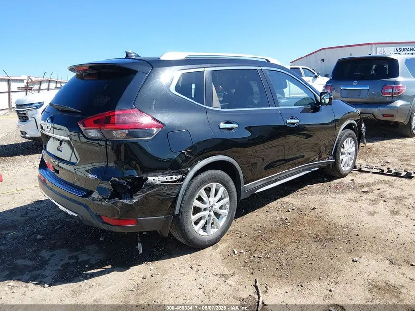 2018 NISSAN ROGUE SV