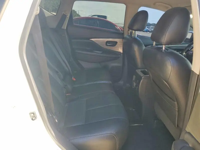 2017 NISSAN MURANO SV  