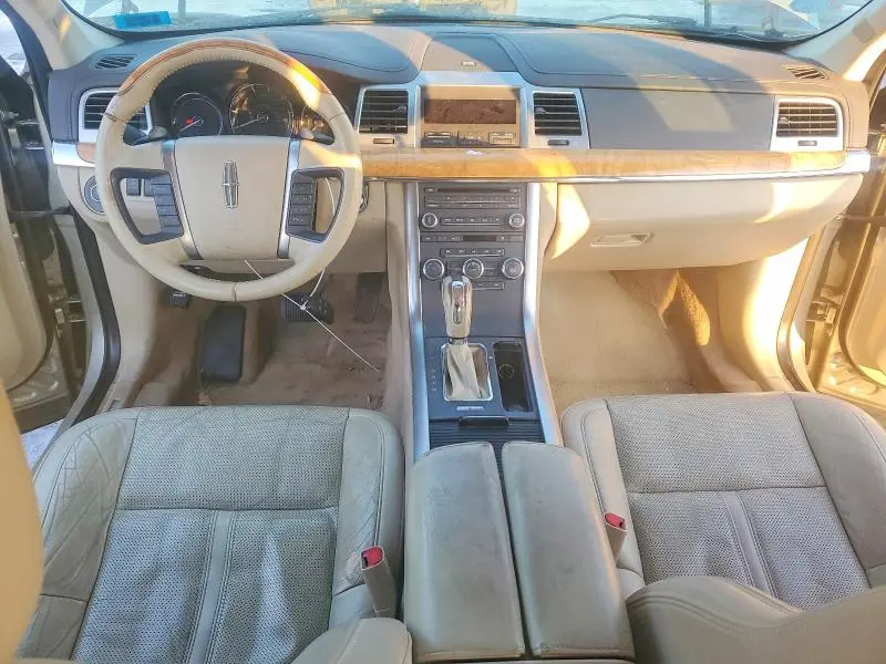 2010 LINCOLN MKS   