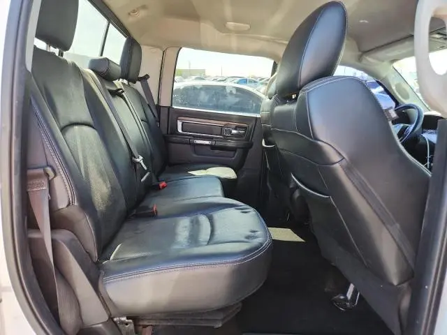 2016 RAM 1500 LARAMIE
