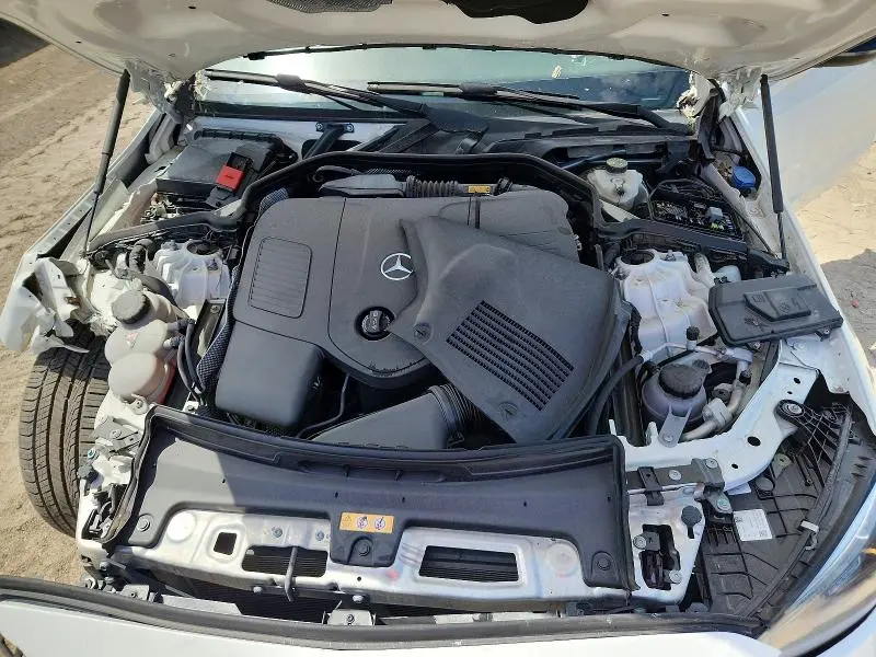 2023 MERCEDES-BENZ C 300  