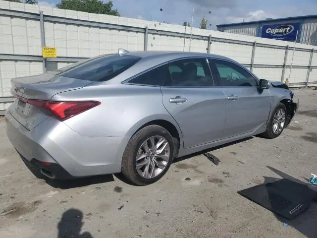 2019 TOYOTA AVALON XLE