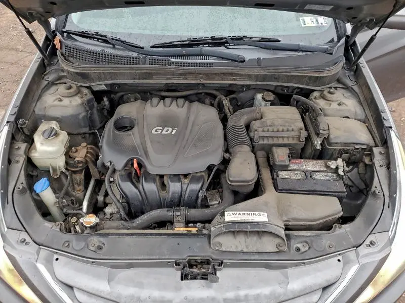 2011 HYUNDAI SONATA GLS  