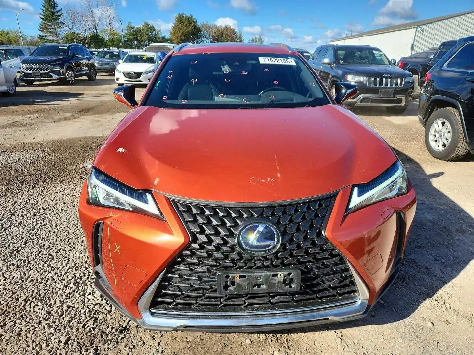 2022 LEXUS UX 250H LUXURY  
