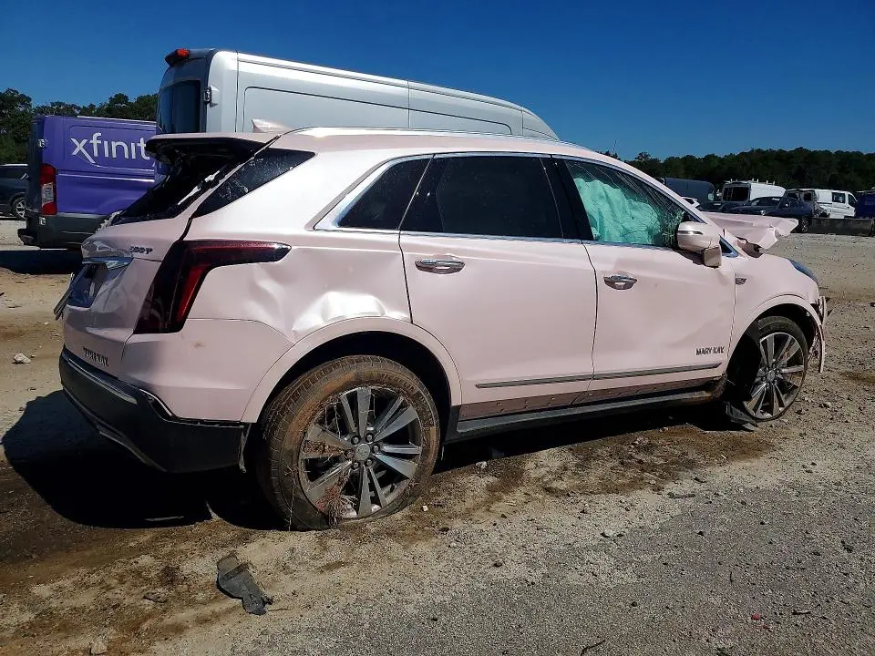 2025 CADILLAC XT5 PREMIUM LUXURY  