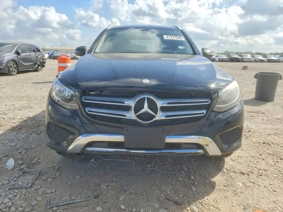 2016 MERCEDES-BENZ GLC 300  