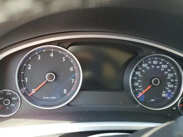 2012 VOLKSWAGEN TOUAREG V6  