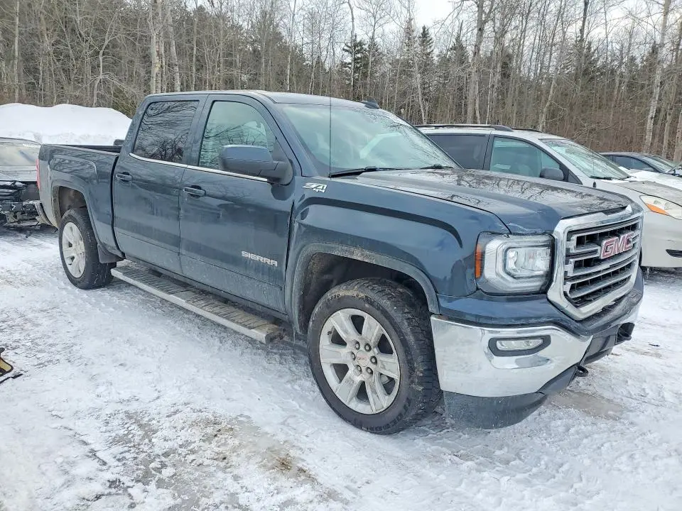 2017 GMC SIERRA K1500 SLE  