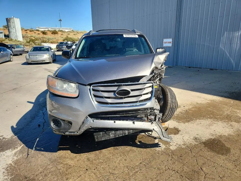 2011 HYUNDAI SANTA FE GLS  
