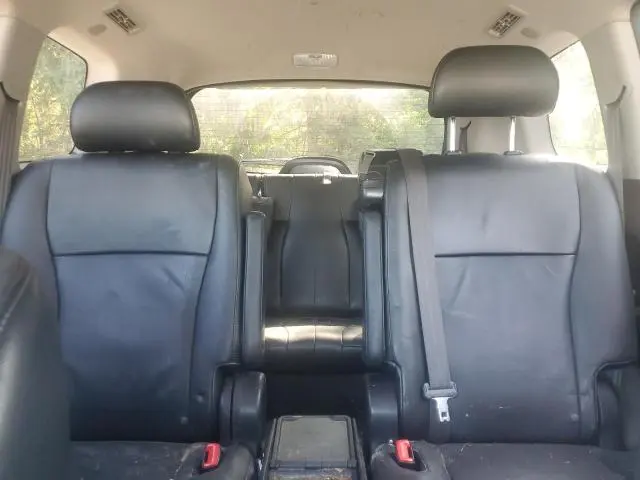 2010 TOYOTA HIGHLANDER SPORT  