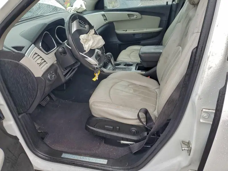 2010 CHEVROLET TRAVERSE LTZ  